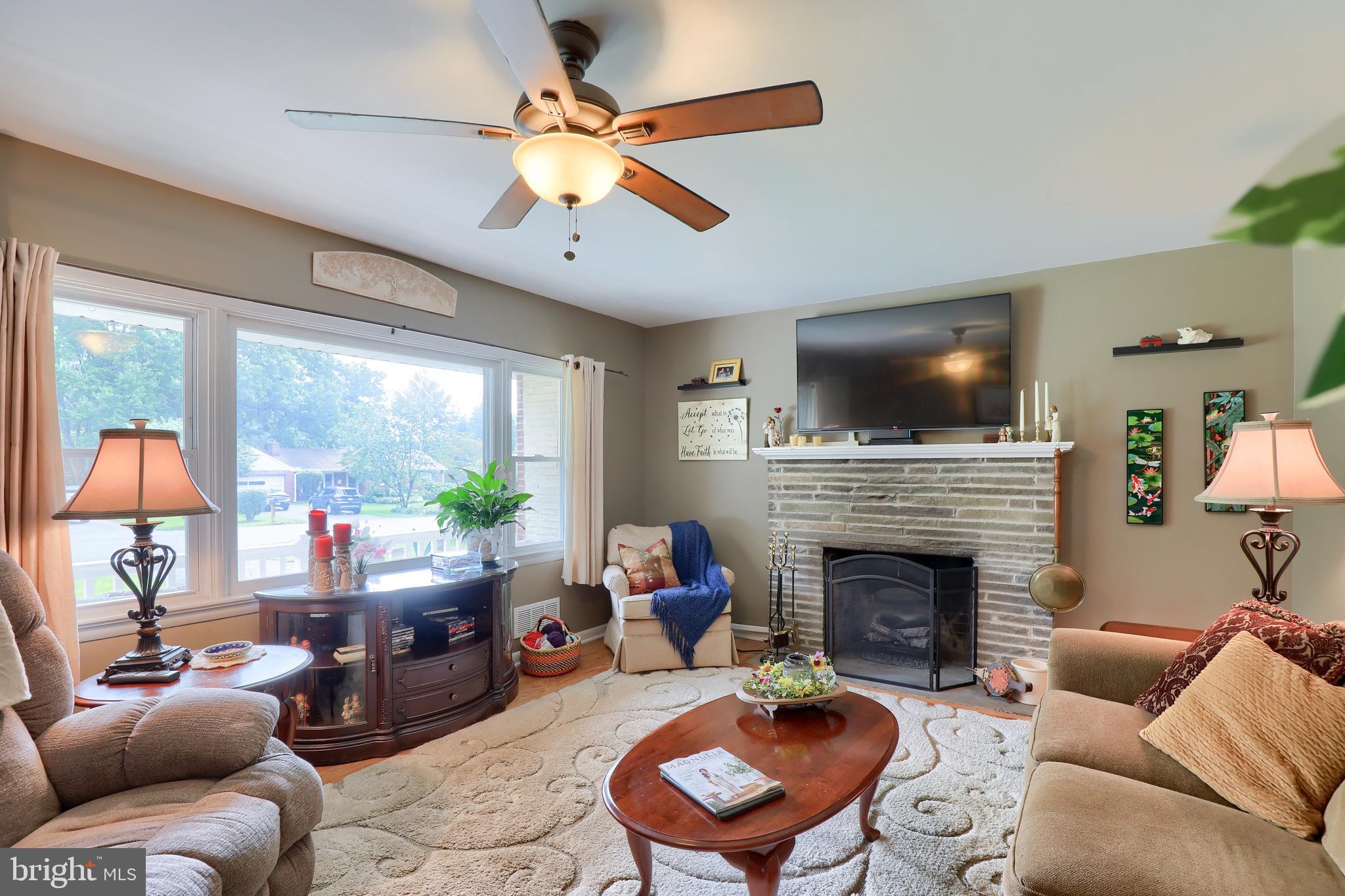 2210 Blossom Valley Road Lancaster, PA 17601 - Photo 4 of 31 Gallery Image 4