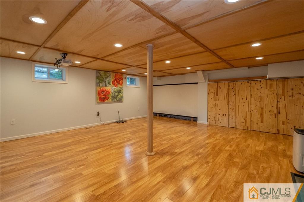 94 Oxford Road Colonia, NJ 07067 - Photo 20 of 27 a view of a room with gym equipment