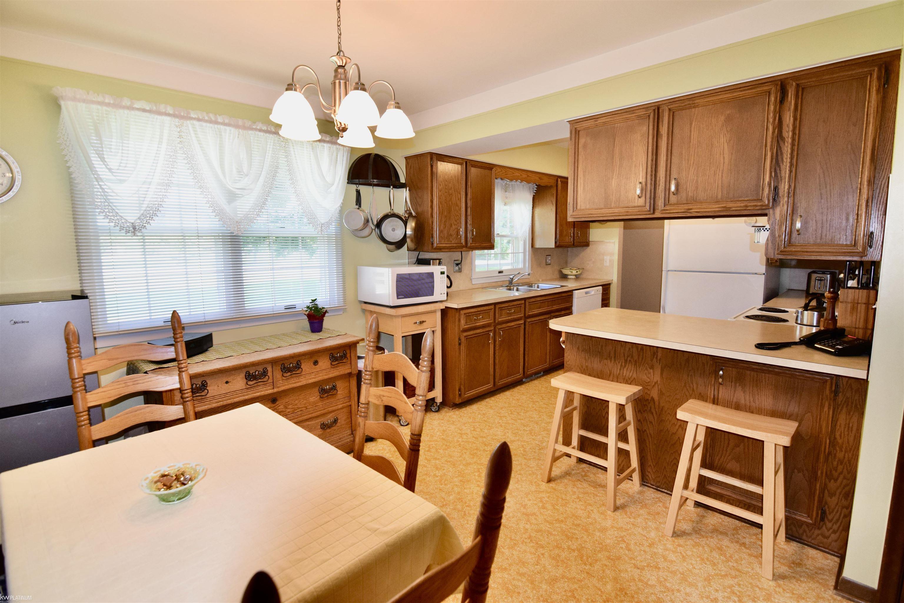 32400 Sutton Road New Baltimore, MI 48047 - Photo 5 of 25
