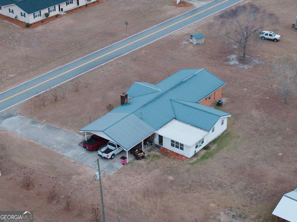 898 Sycamore Lane Baxley, GA 31513 - Photo 3 of 20