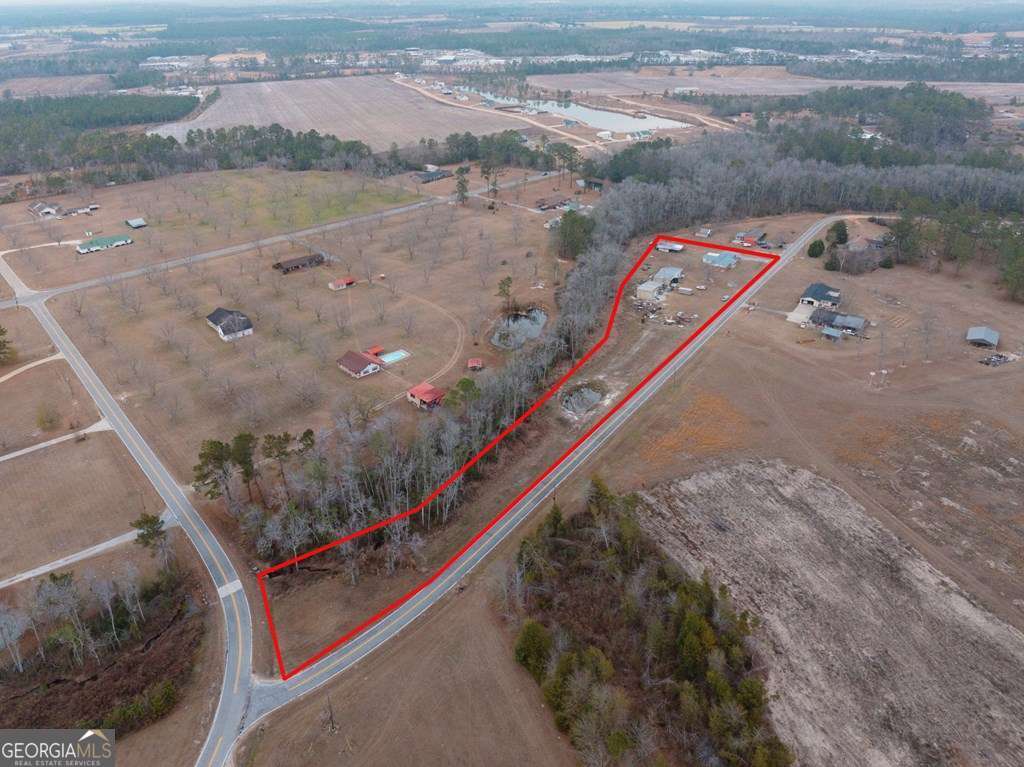 898 Sycamore Lane Baxley, GA 31513 - Photo 5 of 20