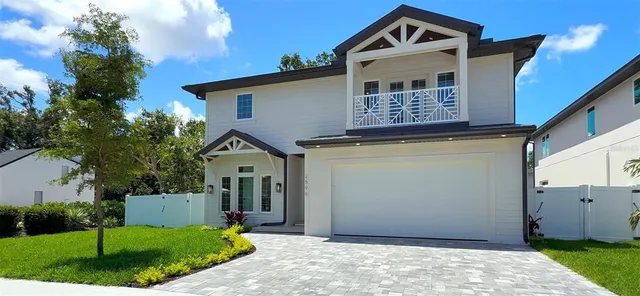 $2,100,000 | 2596 Floyd Street, Sarasota, FL 34239