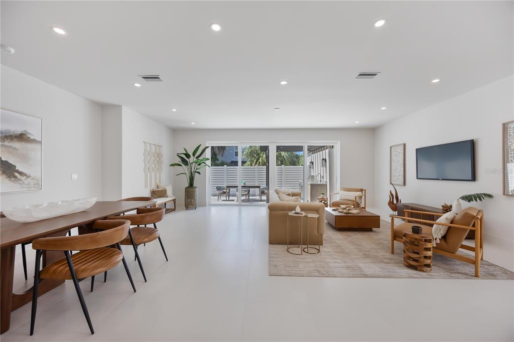 2596 Floyd Street Sarasota, FL 34239 - Photo 16 of 84