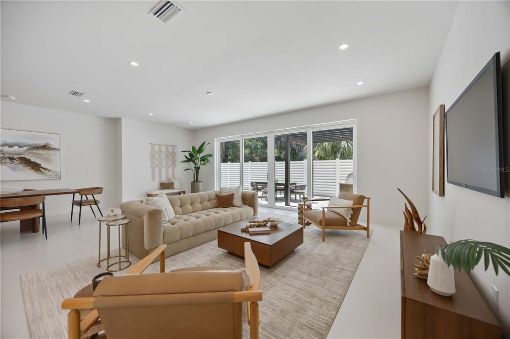 2596 Floyd Street Sarasota, FL 34239 - Photo 20 of 84