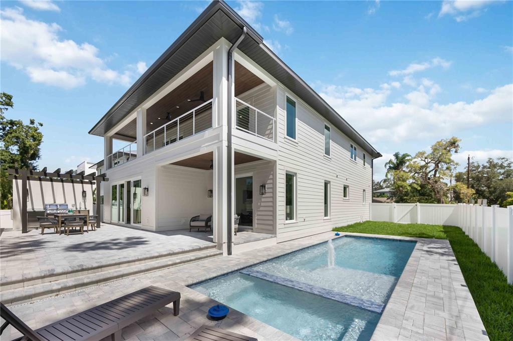 2596 Floyd Street Sarasota, FL 34239 - Photo 74 of 84