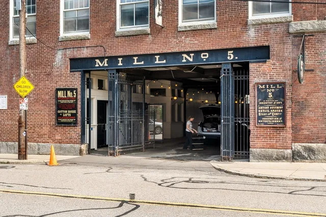 a view of a building entrance