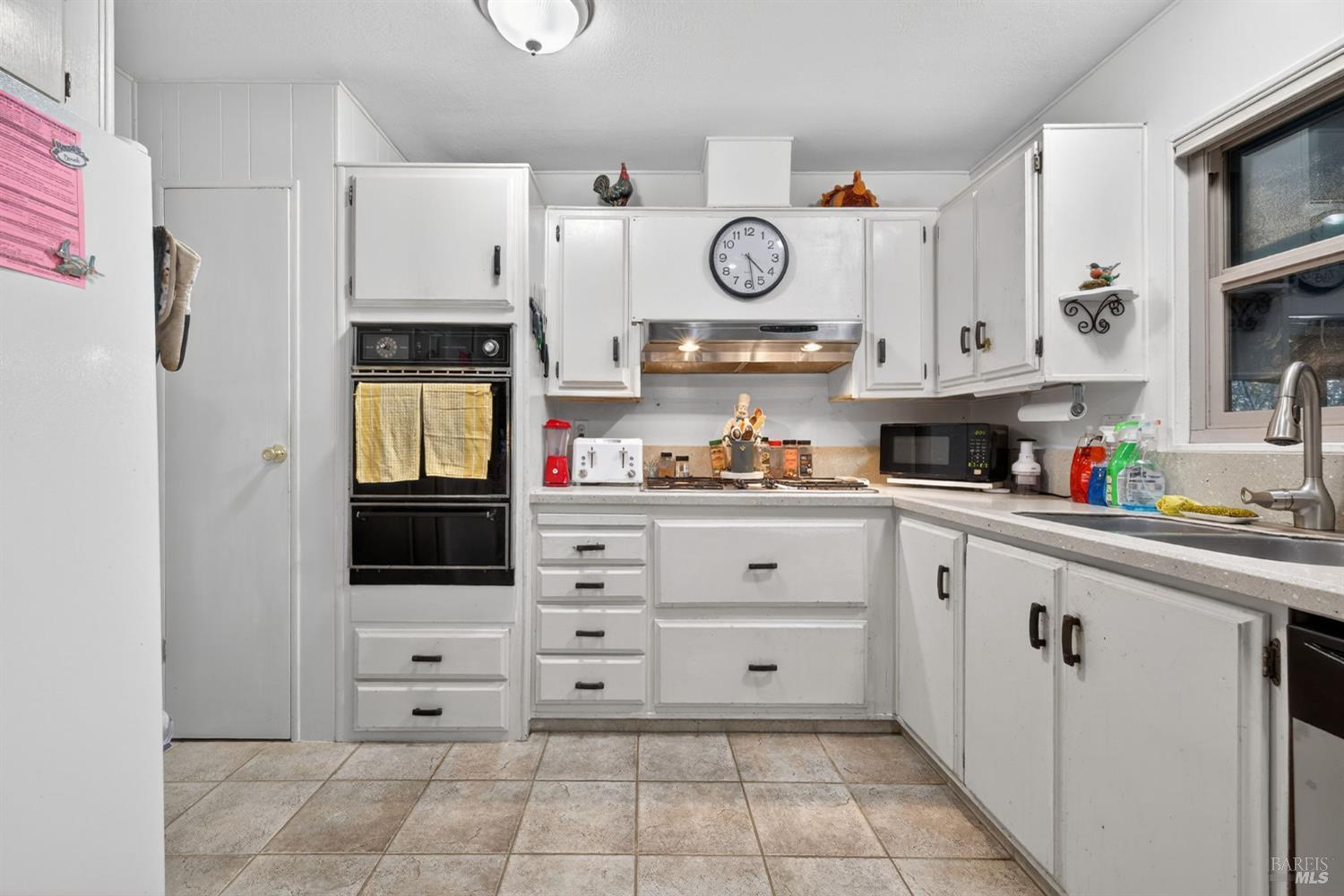 395 Circula La Cruz Rohnert Park, CA 94928 - Photo 21 of 41