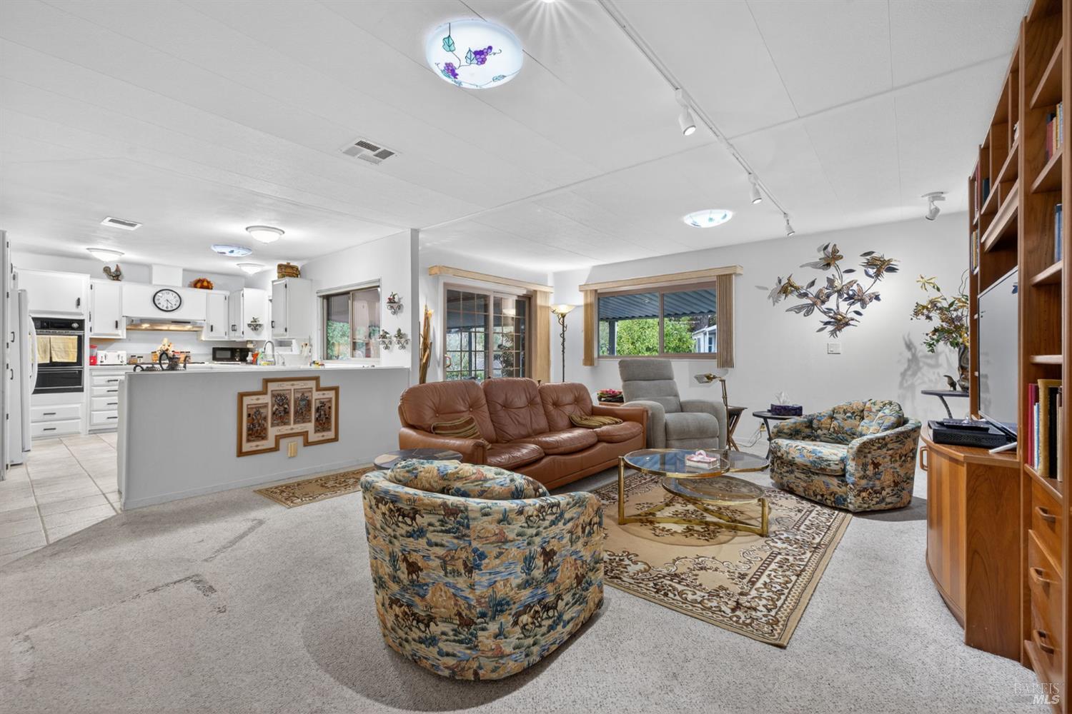 395 Circula La Cruz Rohnert Park, CA 94928 - Photo 25 of 41