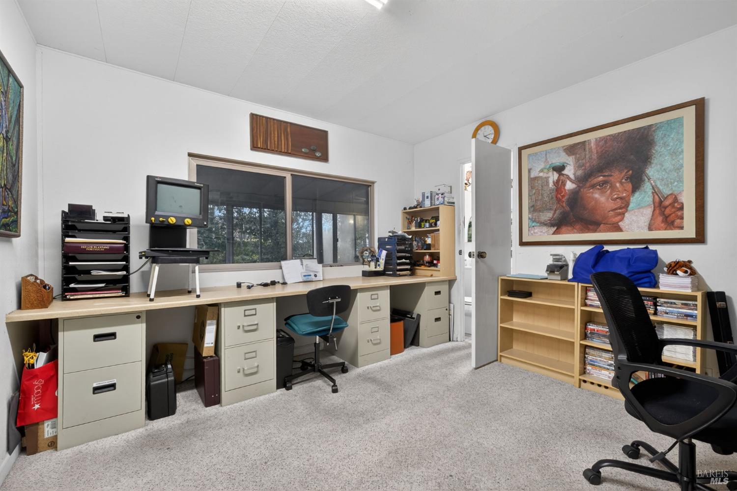 395 Circula La Cruz Rohnert Park, CA 94928 - Photo 36 of 41 2nd Bedroom