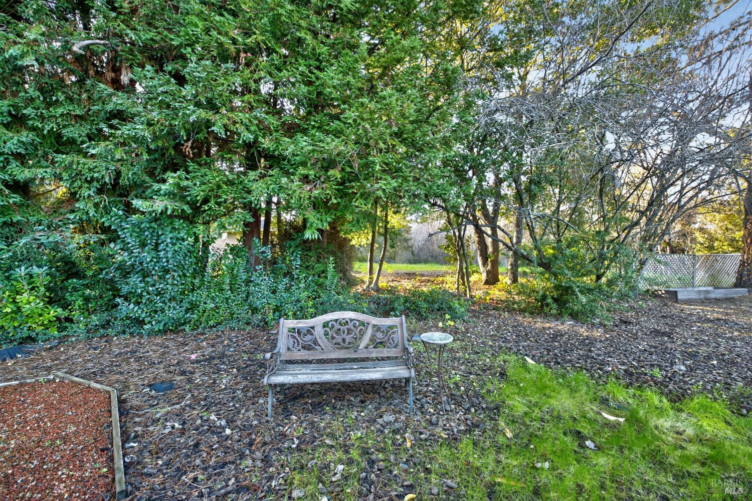 395 Circula La Cruz Rohnert Park, CA 94928 - Photo 5 of 41