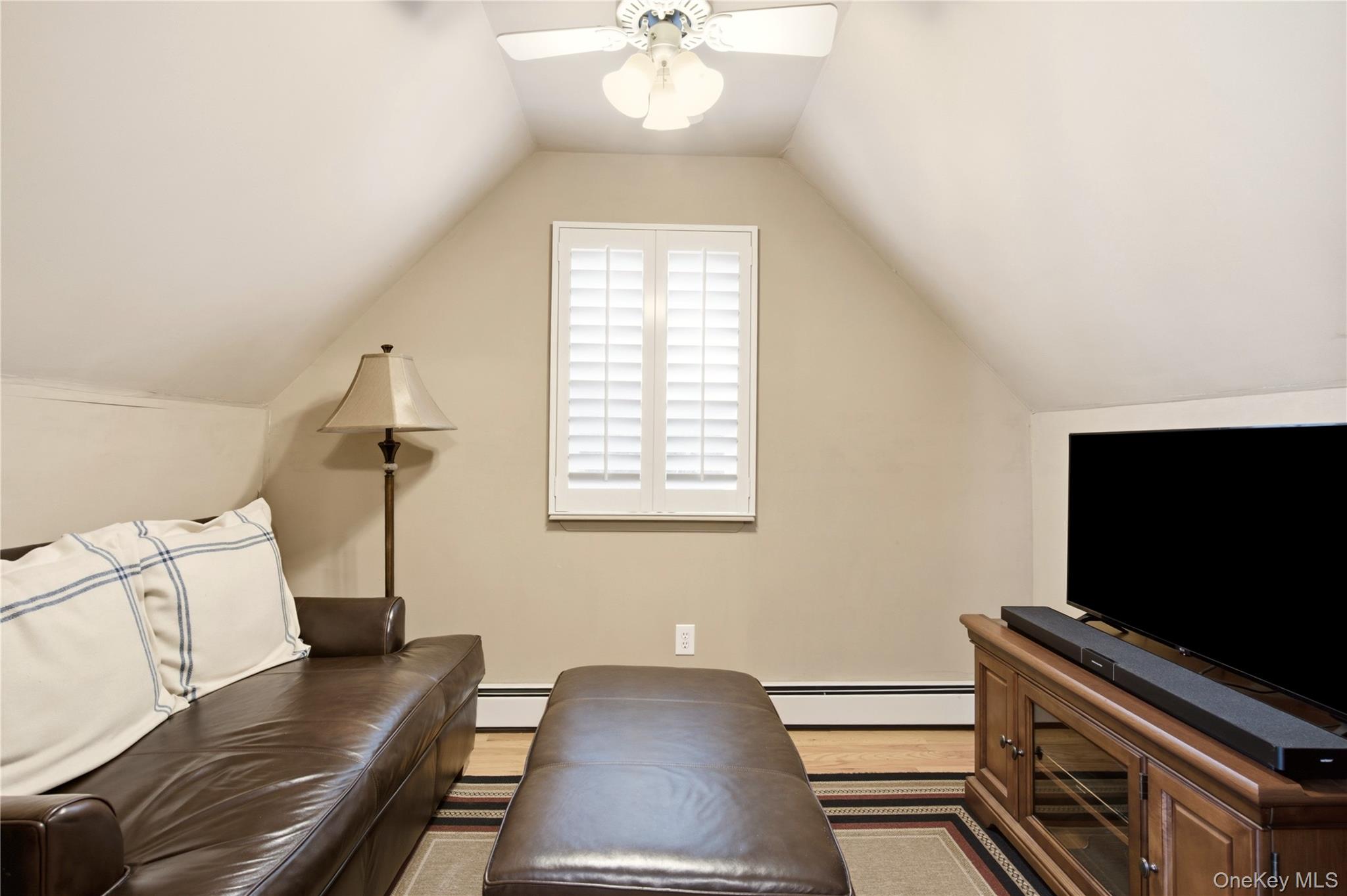 8 Crossman Road Centerport, NY 11721 - Photo 21 of 28