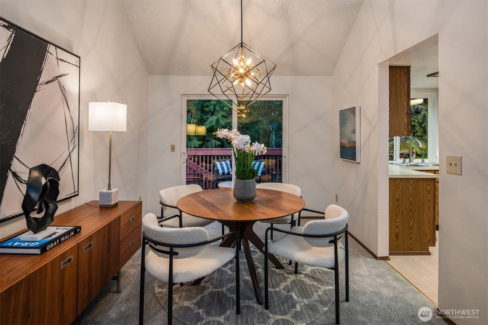 407 221st Street Southeast Bothell, WA 98021 - Photo 9 of 32