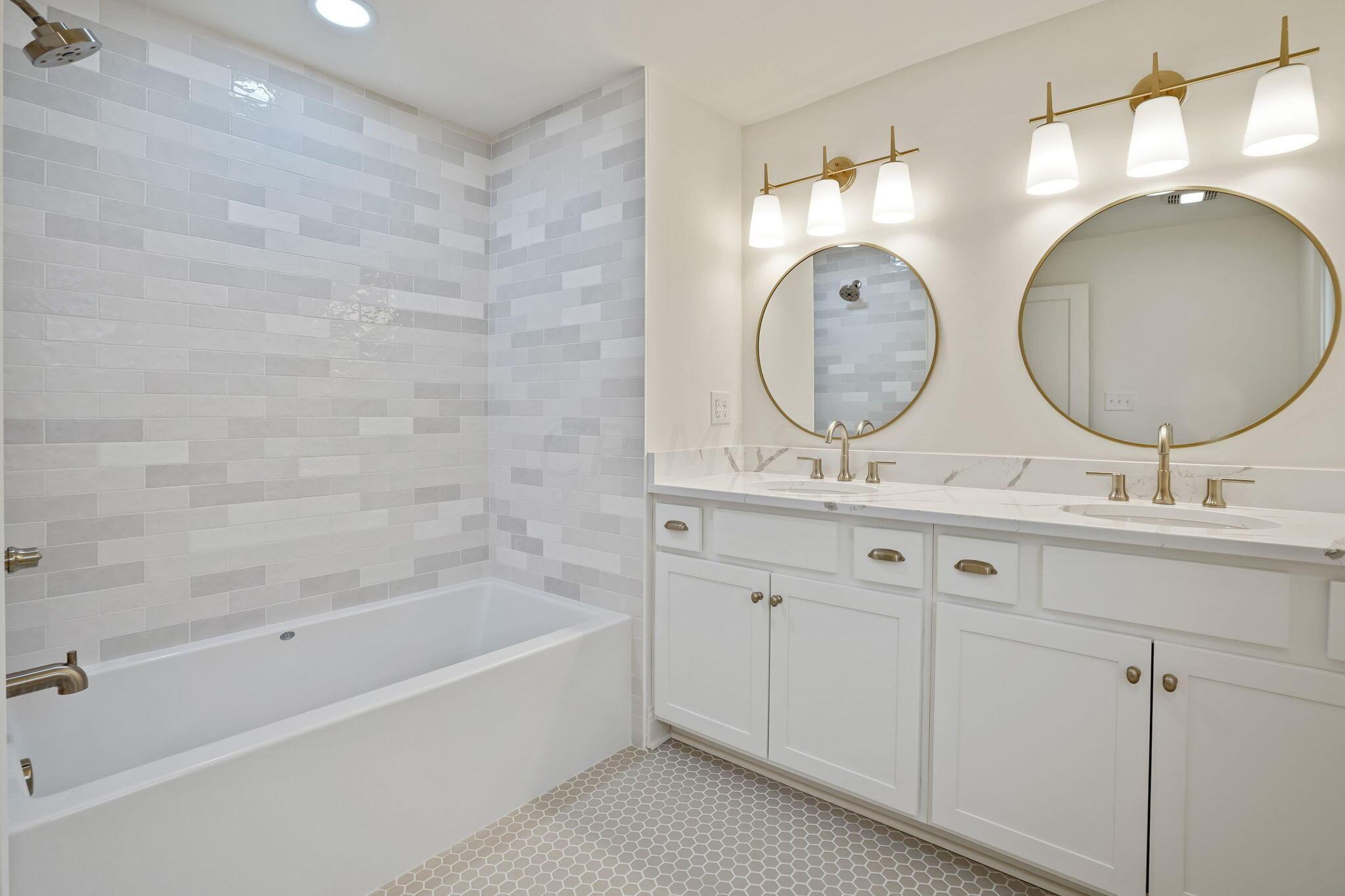 204 Acton Road Columbus, OH 43214 - Photo 20 of 40 34-web-or-mls-DSC04520_1