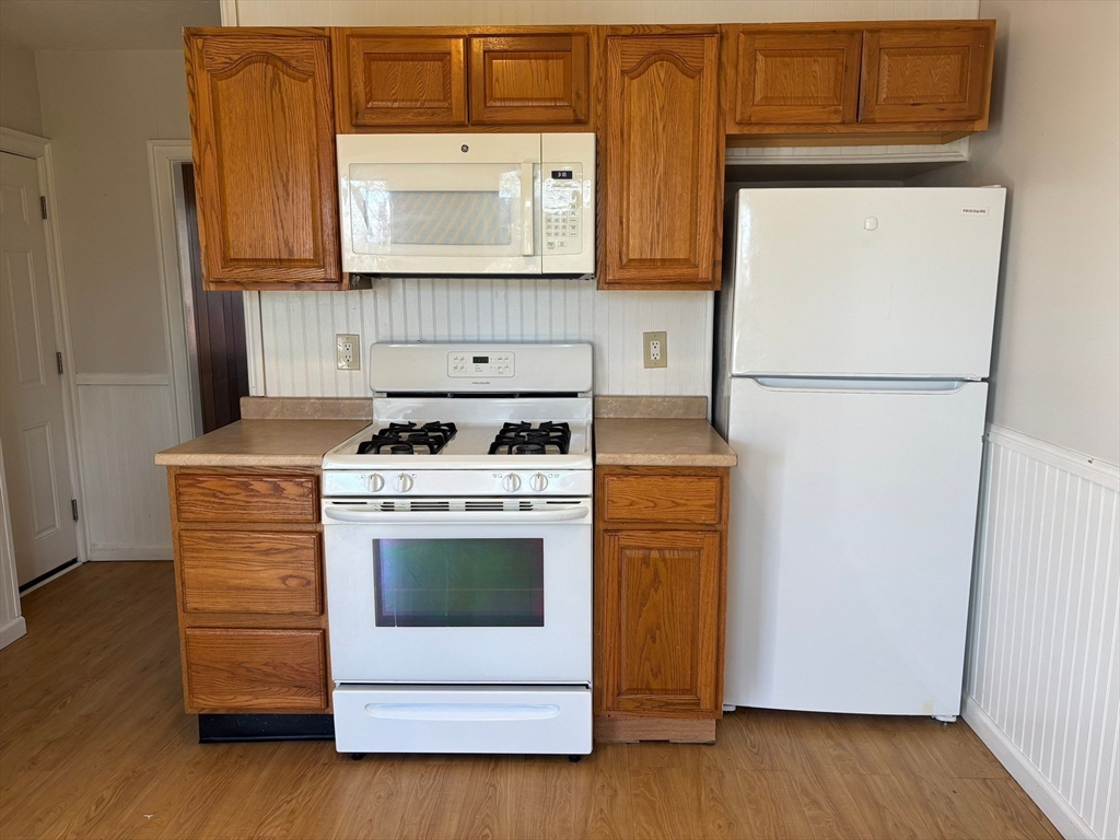 292 Providence Road, Unit D South Grafton, MA 01560 - Photo 5 of 24