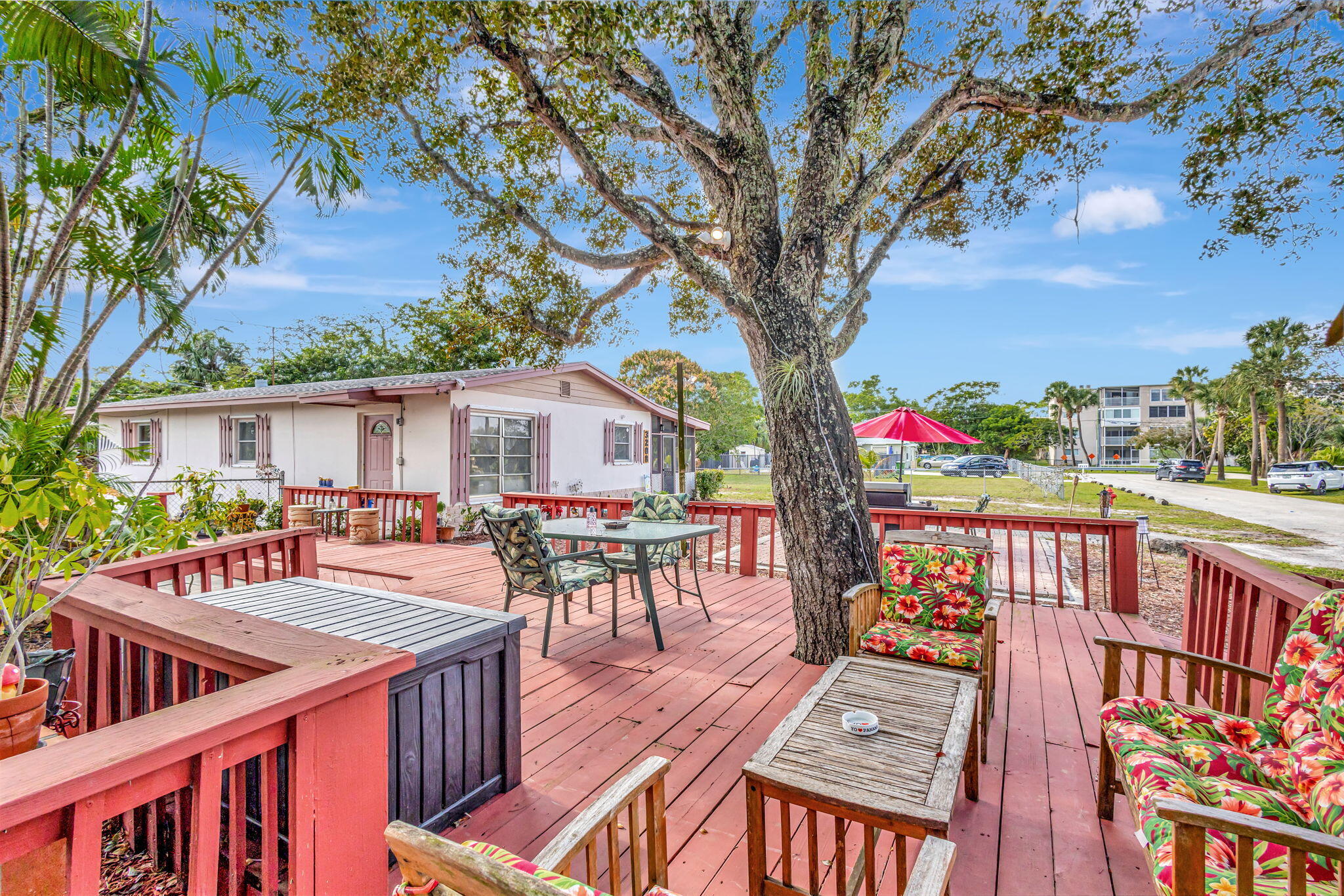 3208 Thelma Road Palm Springs, FL 33406 - Photo 39 of 79 38-web-or-mls-3 (166)