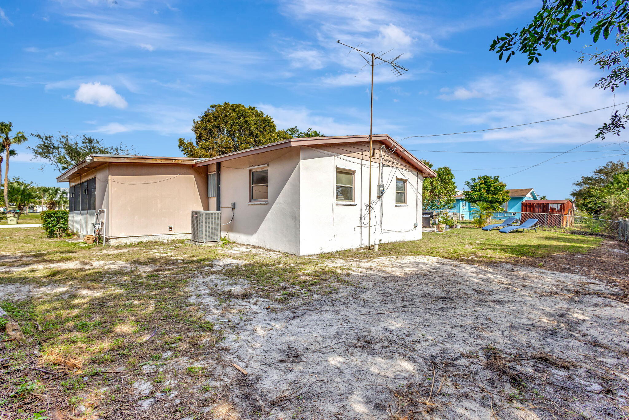 3208 Thelma Road Palm Springs, FL 33406 - Photo 47 of 79 46-web-or-mls-3 (211)