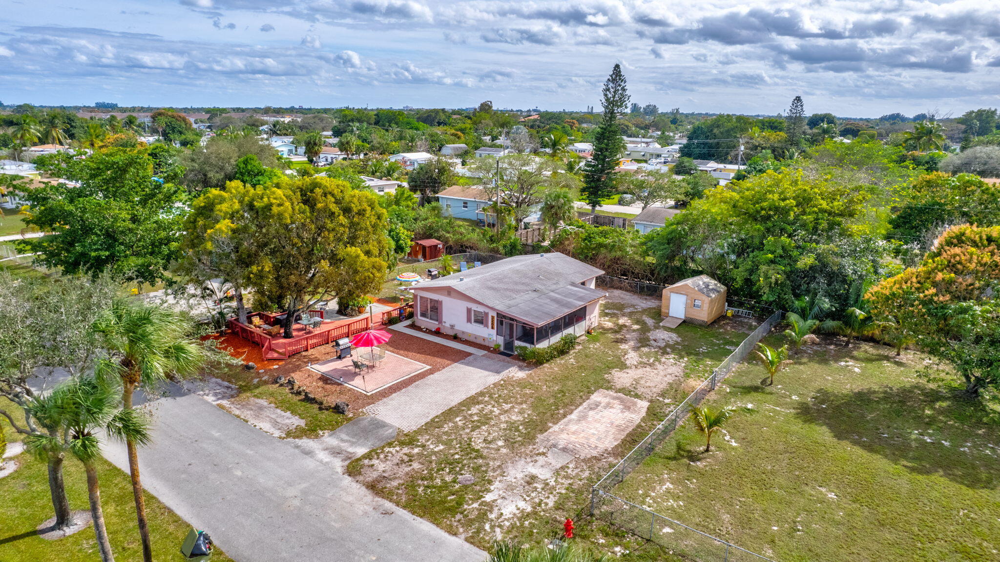 3208 Thelma Road Palm Springs, FL 33406 - Photo 56 of 79 55-web-or-mls-DJI_0547AA