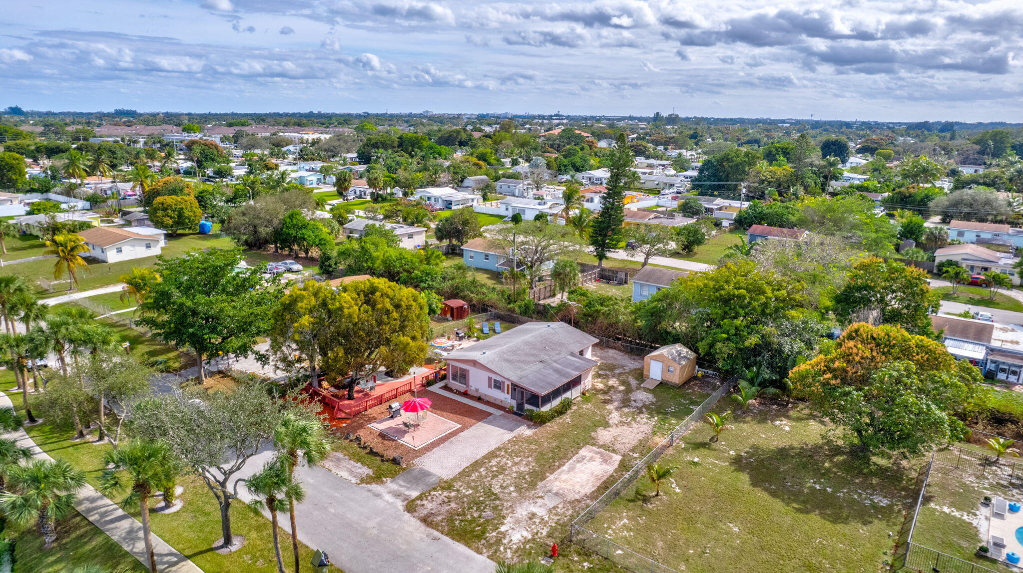 3208 Thelma Road Palm Springs, FL 33406 - Photo 57 of 79 56-web-or-mls-DJI_0552AA