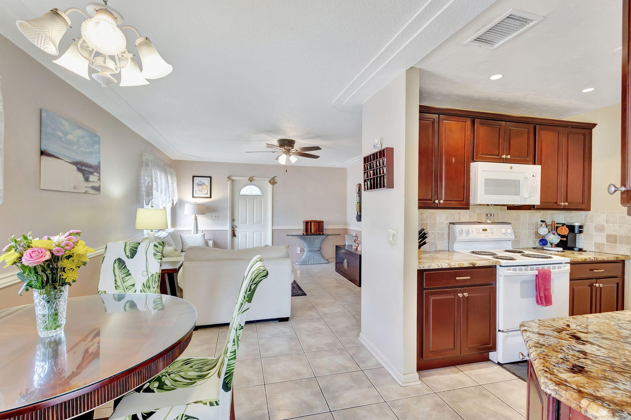 3208 Thelma Road Palm Springs, FL 33406 - Photo 7 of 79 6-web-or-mls-3 (51)