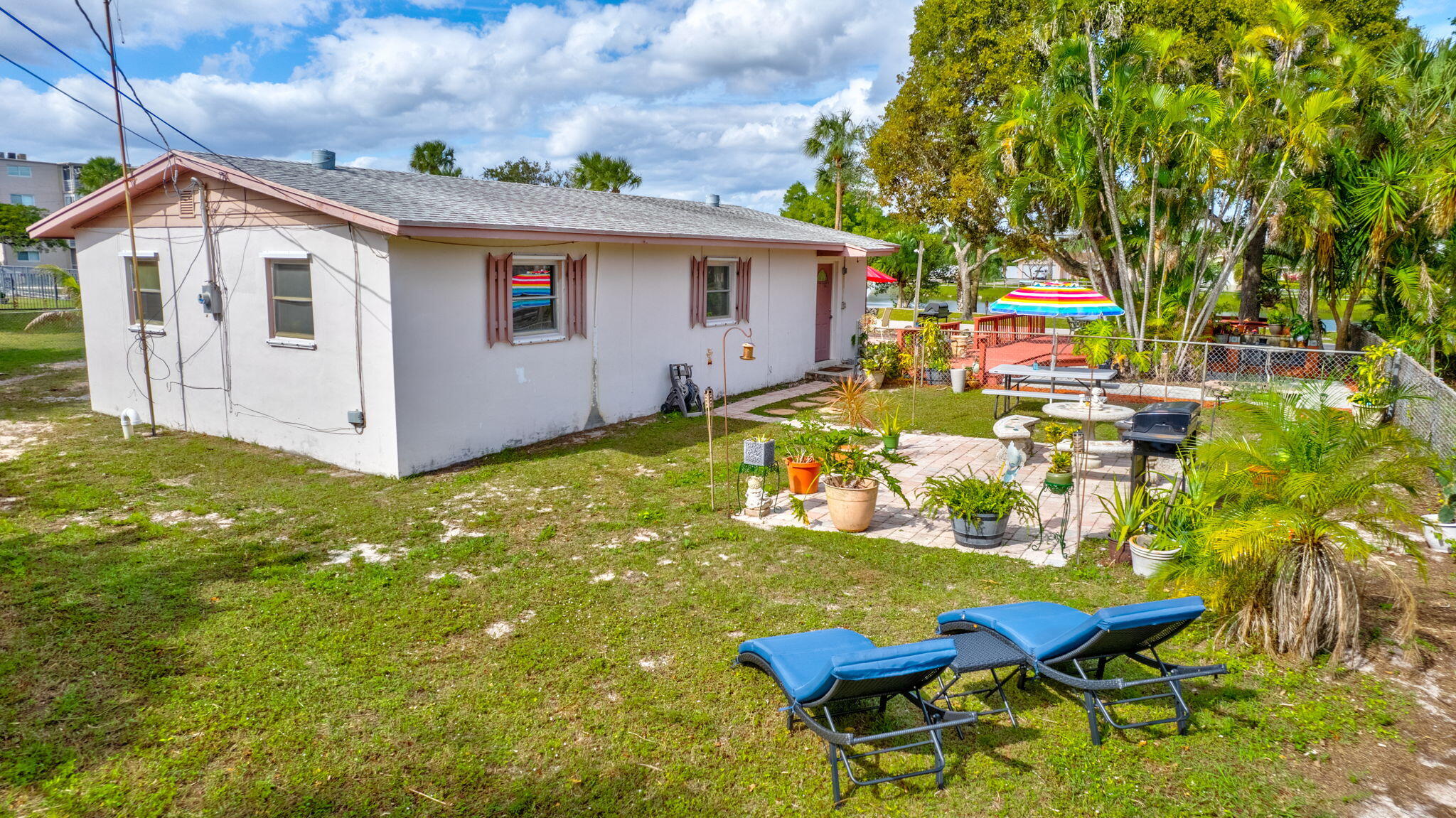 3208 Thelma Road Palm Springs, FL 33406 - Photo 71 of 79 70-web-or-mls-DJI_0622AA