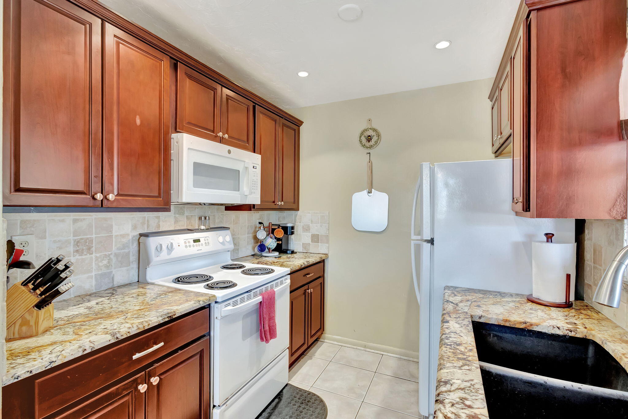 3208 Thelma Road Palm Springs, FL 33406 - Photo 10 of 79 9-web-or-mls-3 (31)