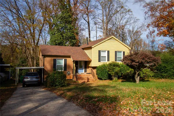 $2,100 | 3520 Sargeant Drive, Charlotte, NC 28217