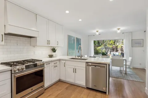 $2,250,000 | 2429 Sharon Oaks Drive, Menlo Park, CA 94025