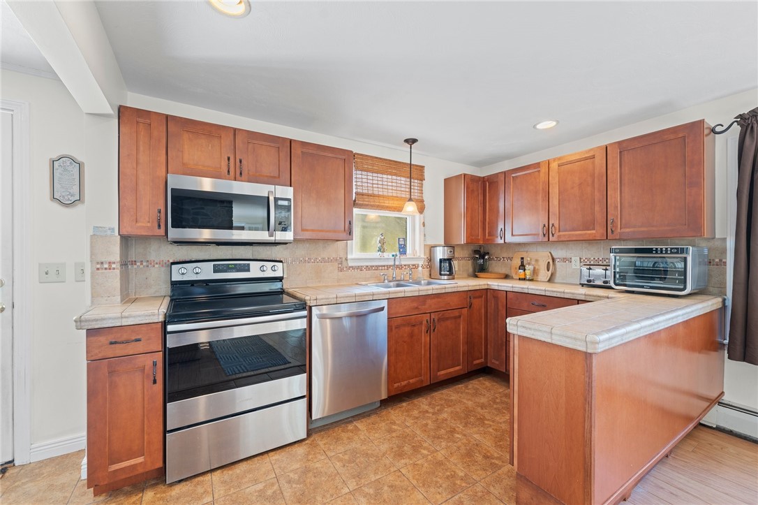 147 Stony Fort Road Exeter, RI 02892 - Photo 16 of 33 Gallery Image 16