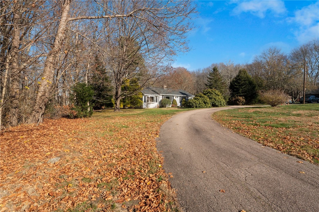 147 Stony Fort Road Exeter, RI 02892 - Photo 3 of 33 Gallery Image 3