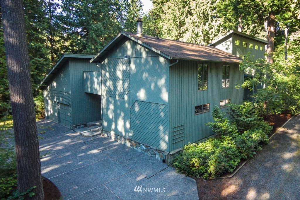 1505 Silver Beach Road Bellingham, WA 98229 - Photo 3 of 25 Gallery Image 3