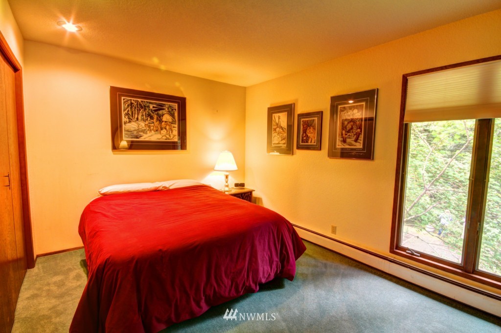 1505 Silver Beach Road Bellingham, WA 98229 - Photo 21 of 25 Gallery Image 21