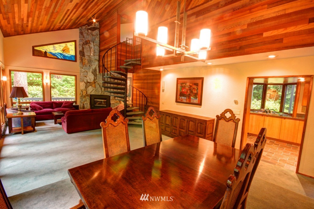 1505 Silver Beach Road Bellingham, WA 98229 - Photo 5 of 25 Gallery Image 5