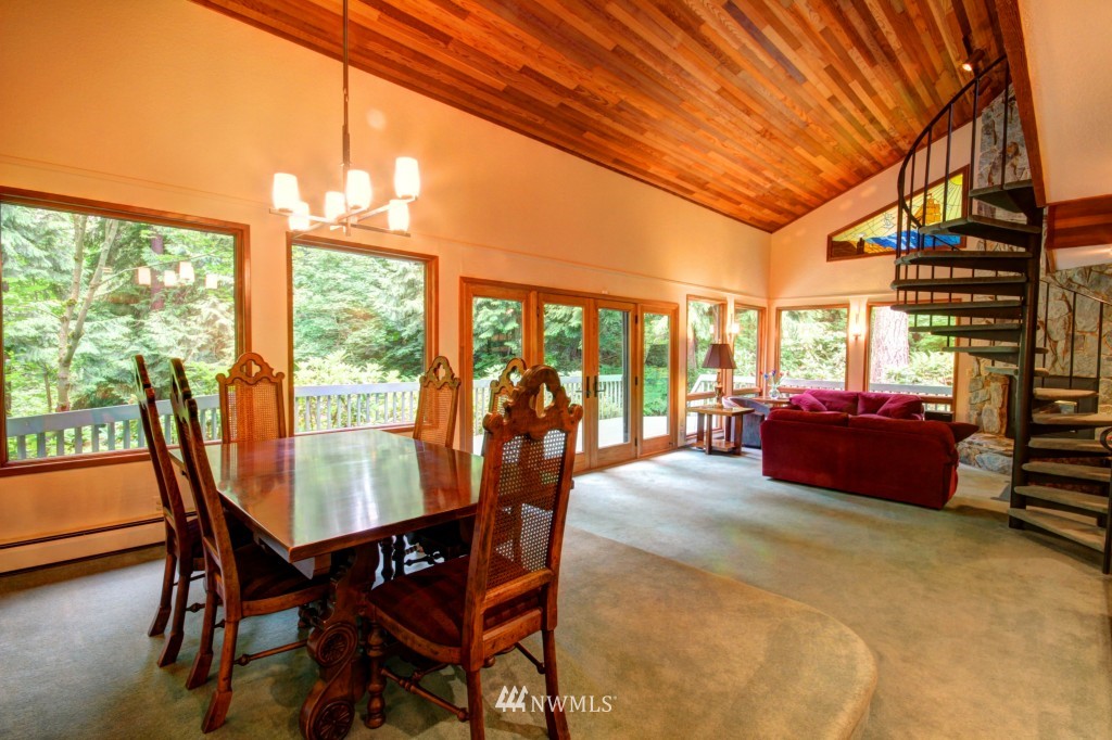 1505 Silver Beach Road Bellingham, WA 98229 - Photo 6 of 25 Gallery Image 6