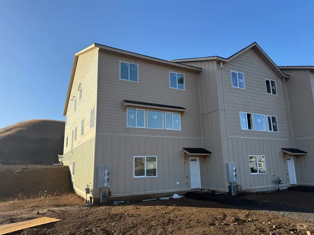 $479,000 | 1369 Edington, Moscow, ID 83843