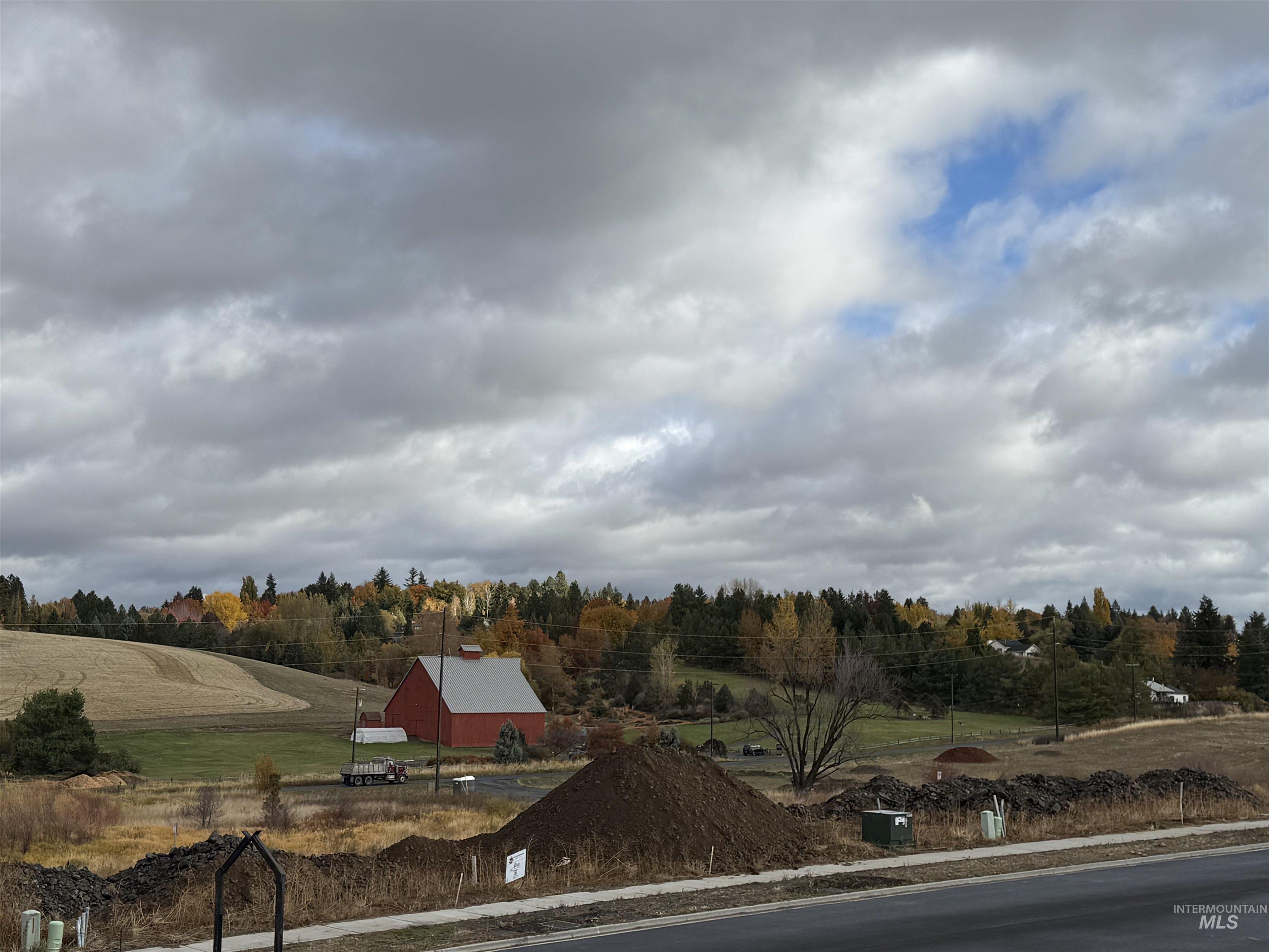 1369 Edington Moscow, ID 83843 - Photo 10 of 13