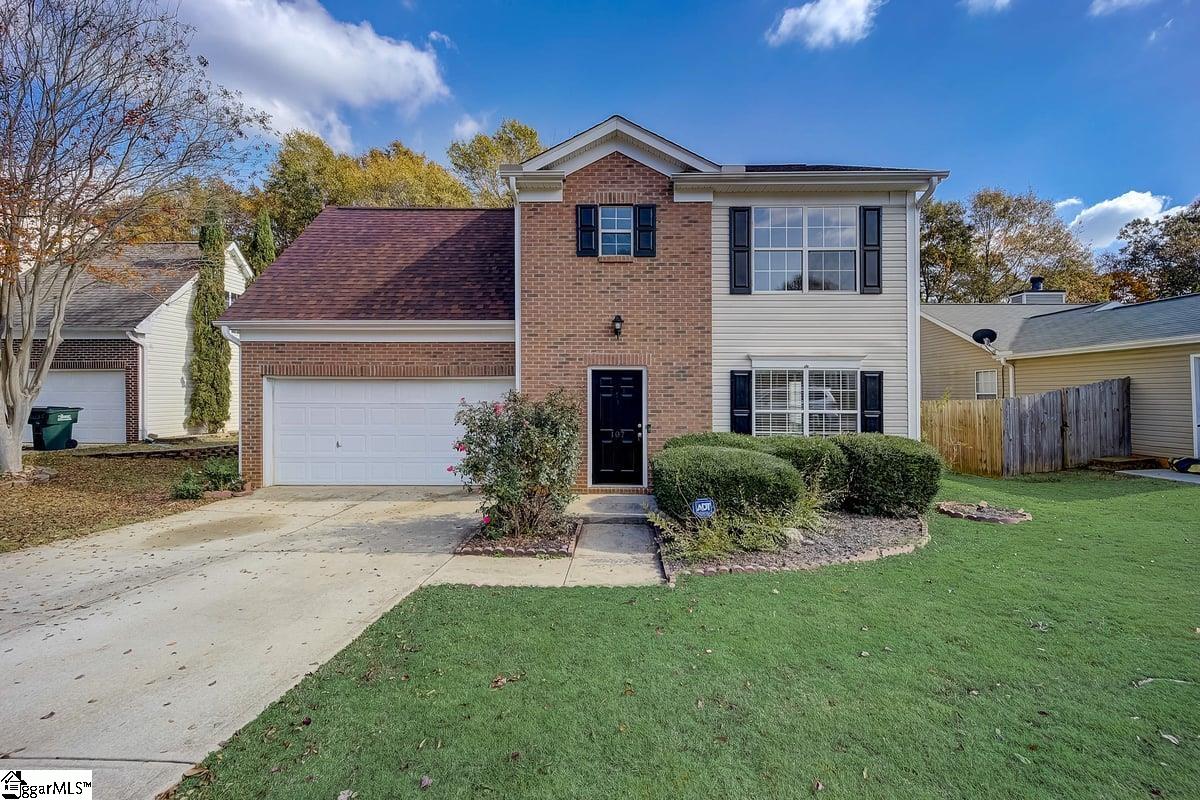 107 Hawkesbury Road Simpsonville, SC 29681 - Photo 1 of 32 Gallery Image 1