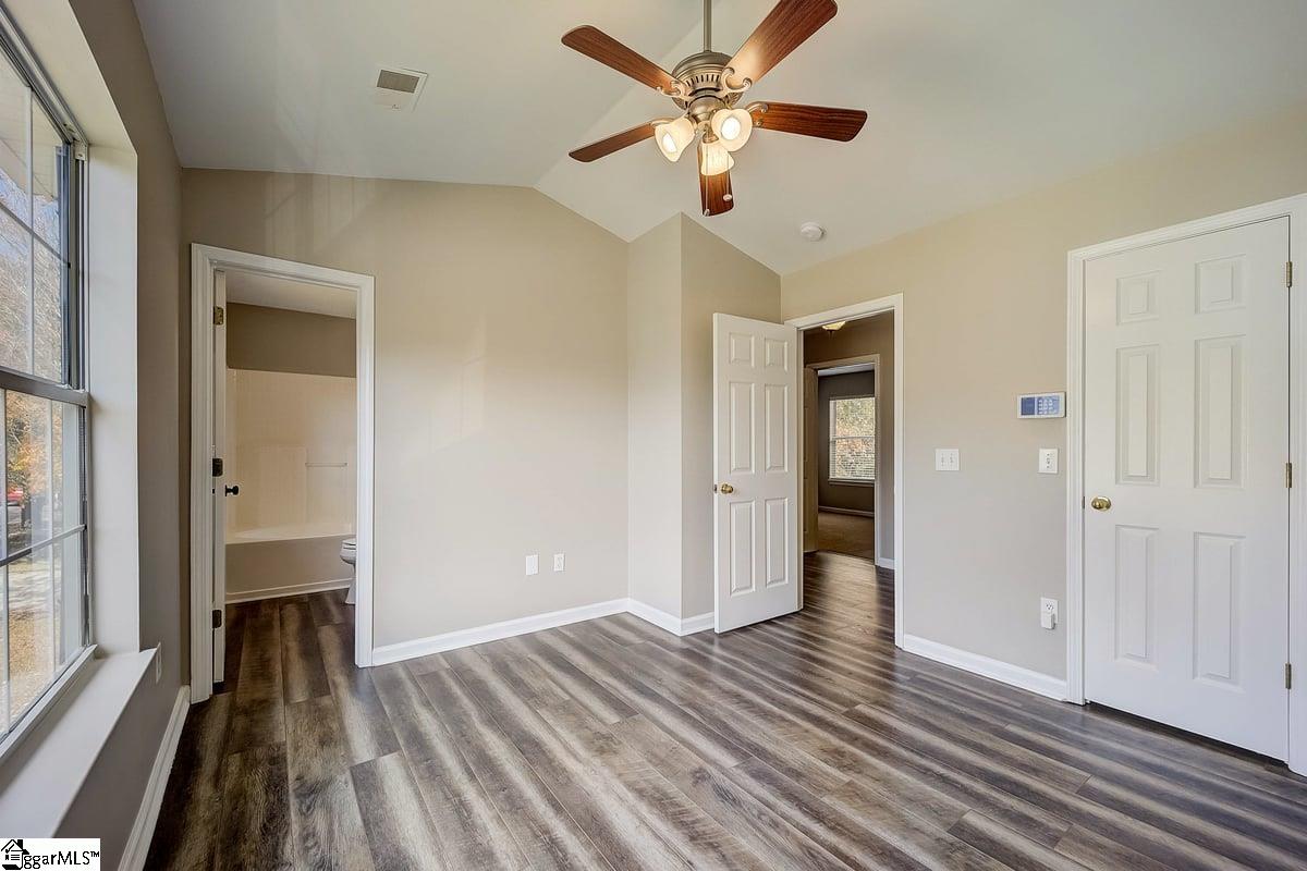 107 Hawkesbury Road Simpsonville, SC 29681 - Photo 14 of 32 Gallery Image 14