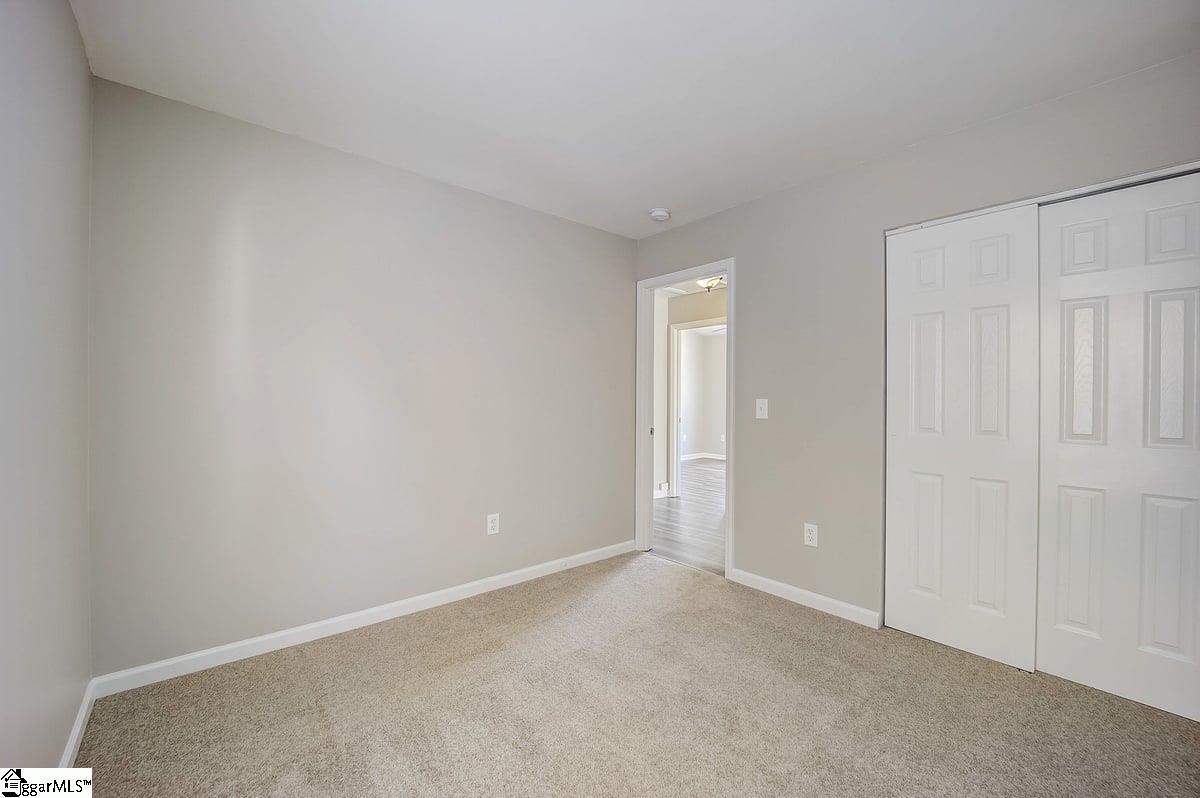 107 Hawkesbury Road Simpsonville, SC 29681 - Photo 19 of 32 Gallery Image 19