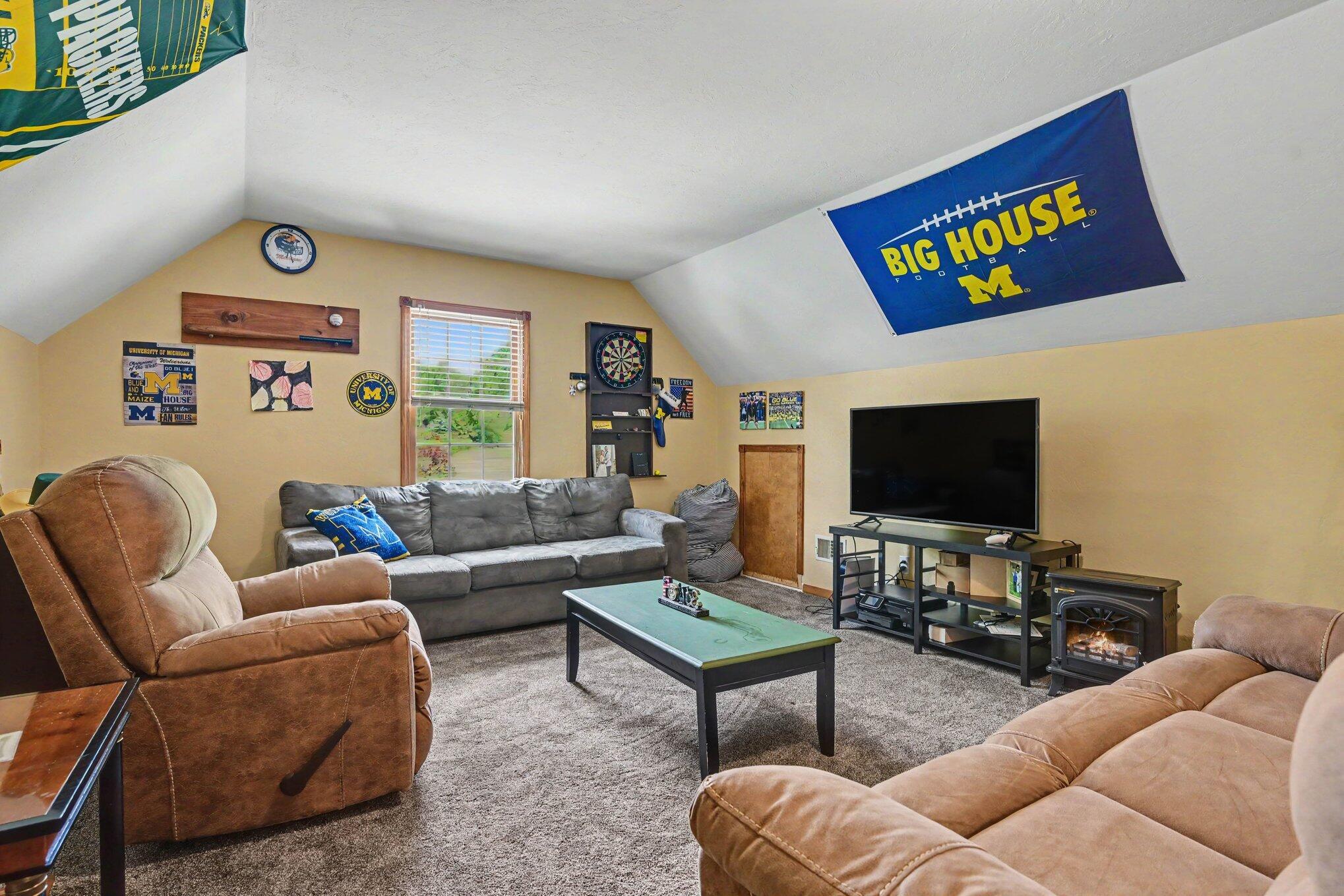 15757 Oakshore Drive Three Rivers, MI 49093 - Photo 22 of 26 010_file_8508