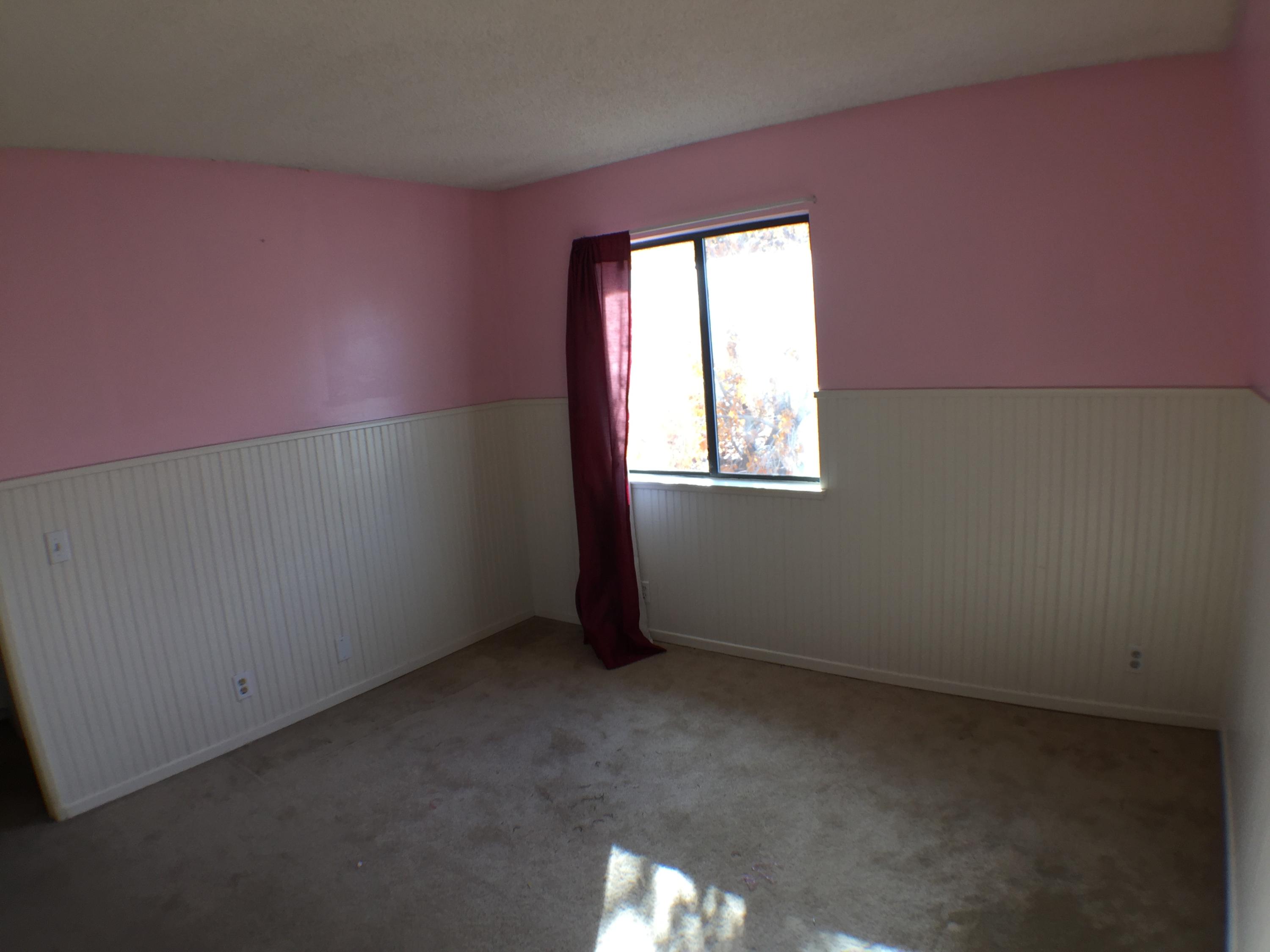 44020 Ruthron Avenue Lancaster, CA 93536 - Photo 17 of 22 Bedroom 2