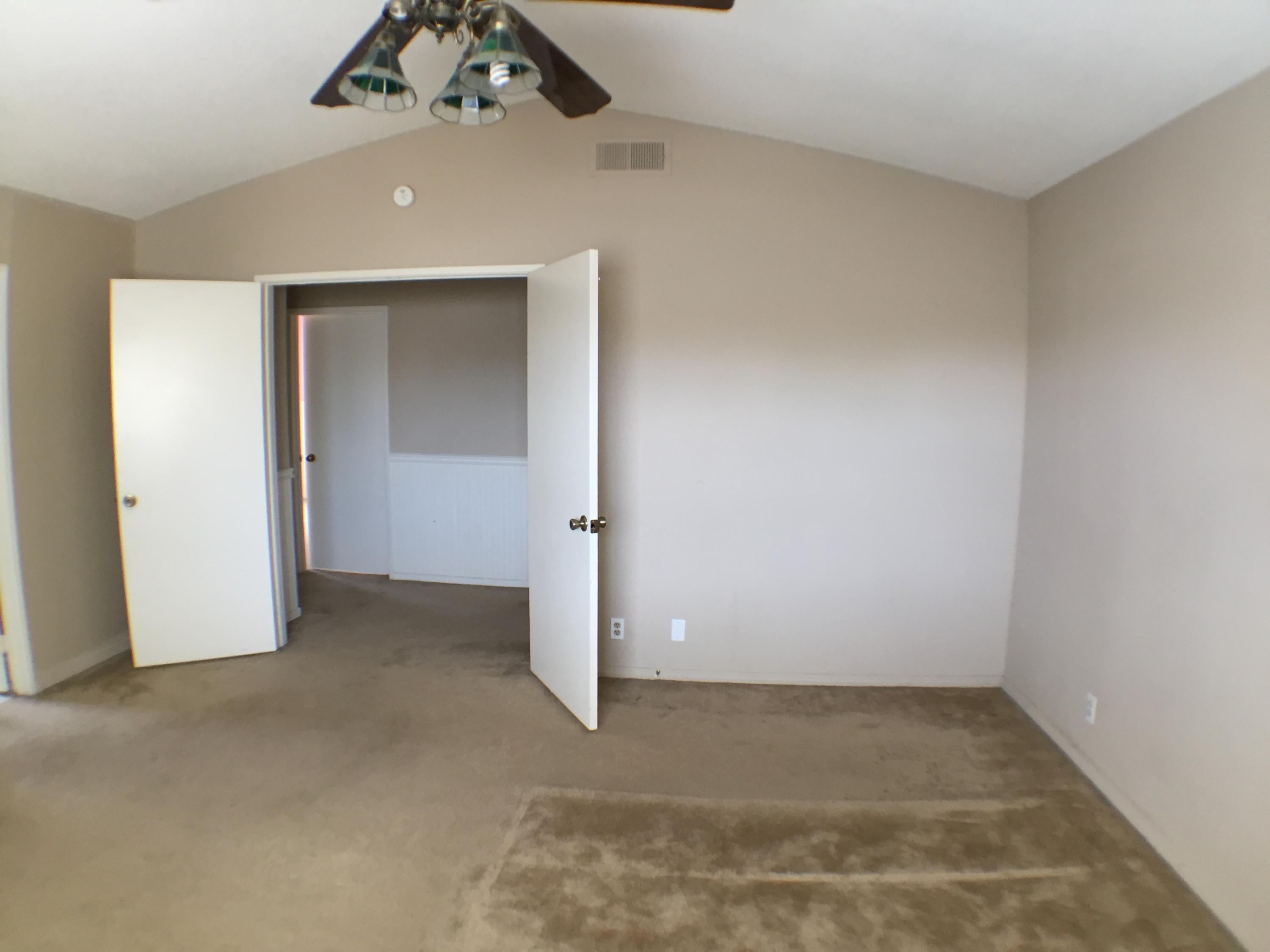 44020 Ruthron Avenue Lancaster, CA 93536 - Photo 9 of 22 Master Bedroom 1