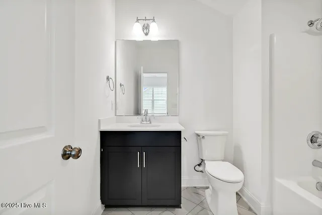 $589,900 | 222 Windswept Lane, Beaufort, NC 28516