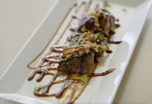 $589,900 | 222 Windswept Lane, Beaufort, NC 28516