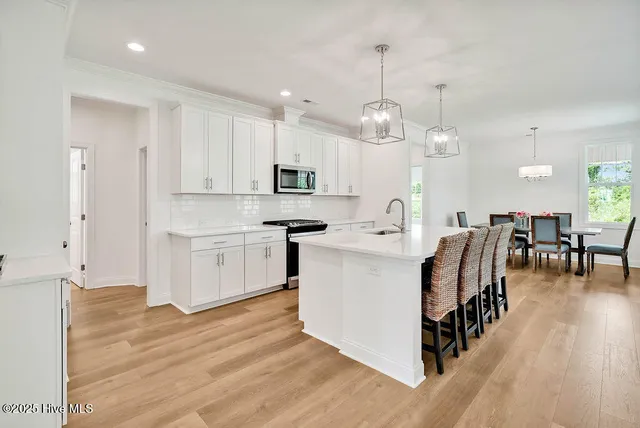 $589,900 | 222 Windswept Lane, Beaufort, NC 28516