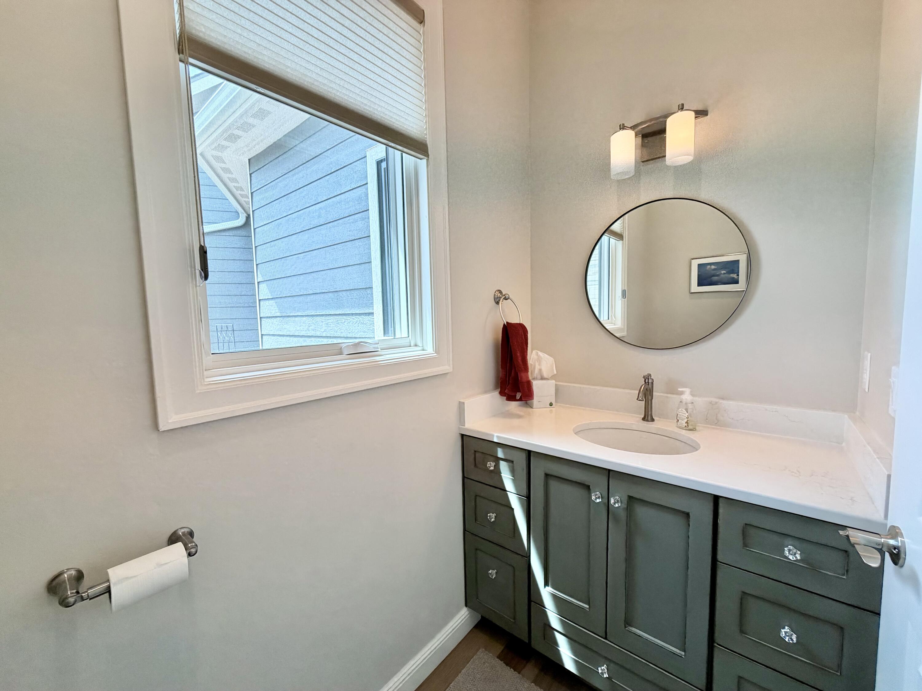 15420 6270 Road Montrose, CO 81403 - Photo 23 of 58 Guest Bath