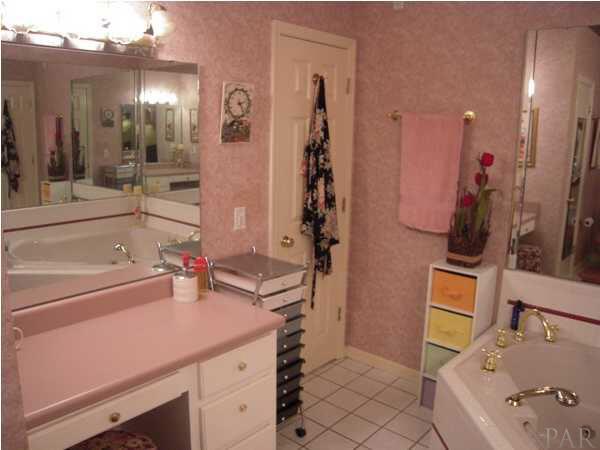625 Copper Ridge Drive Cantonment, FL 32533 - Photo 13 of 17 Make Up Station in Master Bath