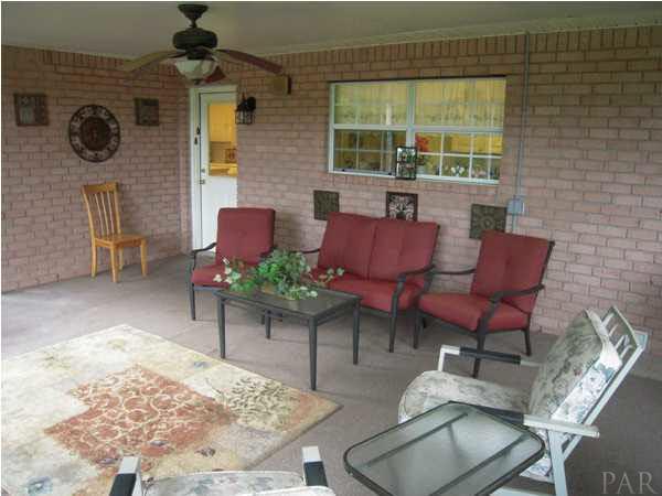 625 Copper Ridge Drive Cantonment, FL 32533 - Photo 14 of 17 Covered Patio