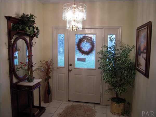625 Copper Ridge Drive Cantonment, FL 32533 - Photo 3 of 17 Foyer