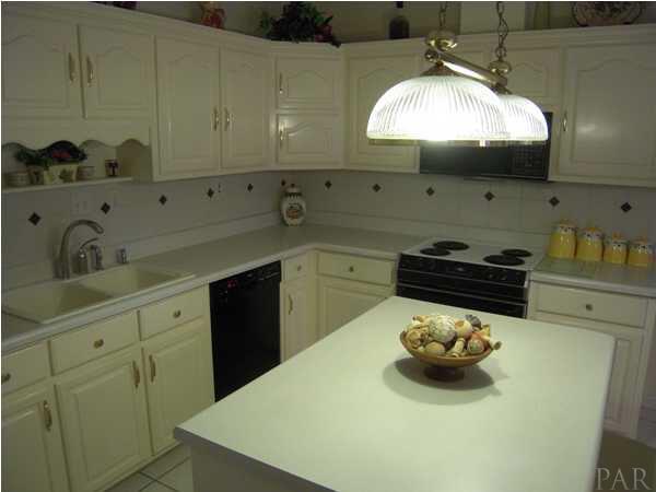 625 Copper Ridge Drive Cantonment, FL 32533 - Photo 9 of 17 Another Kitchen View