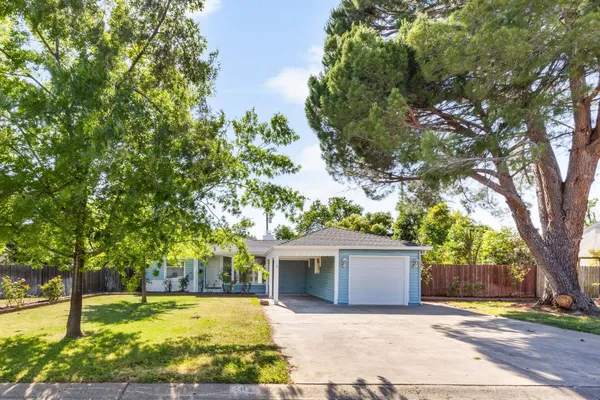 $489,000 | 2821 La Paz Way, Sacramento, CA 95821